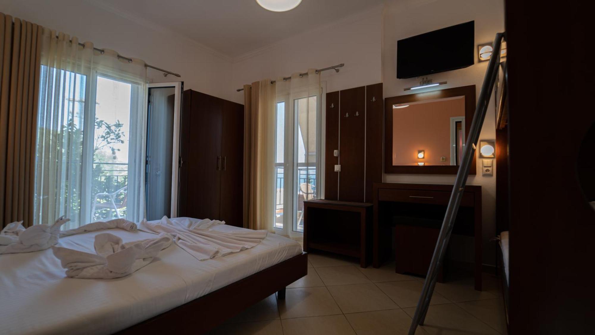 Studios Ristas 2 Parga Dış mekan fotoğraf