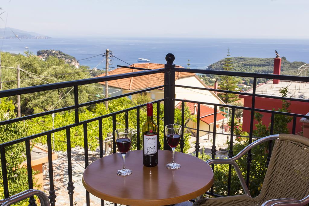 Studios Ristas 2 Parga Dış mekan fotoğraf
